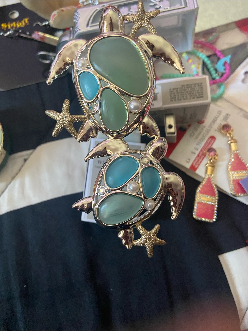 Gold-tone Turtle with Teal and Aqua Stones light up wallflower